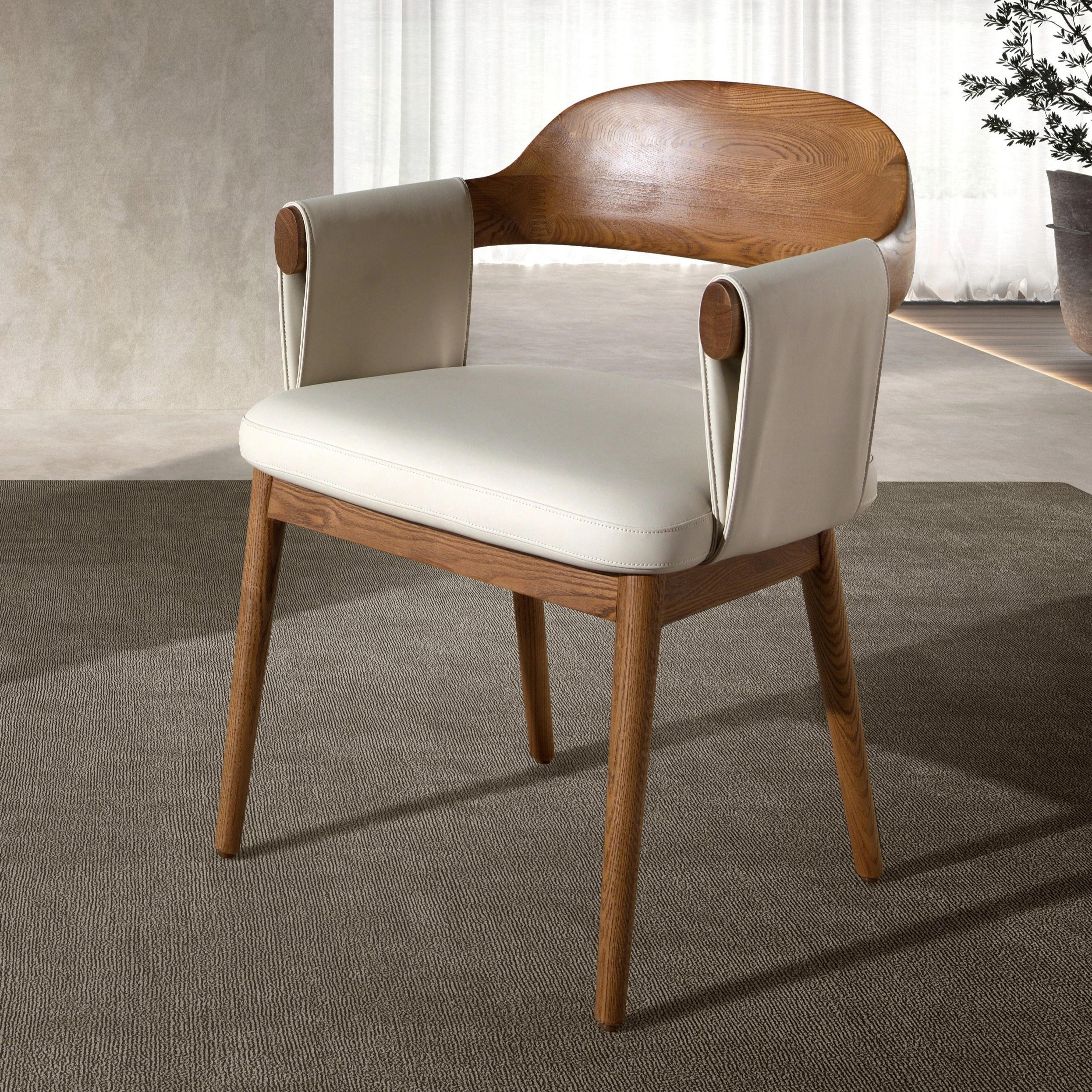 Chaise en noyer et simili-cuir crème