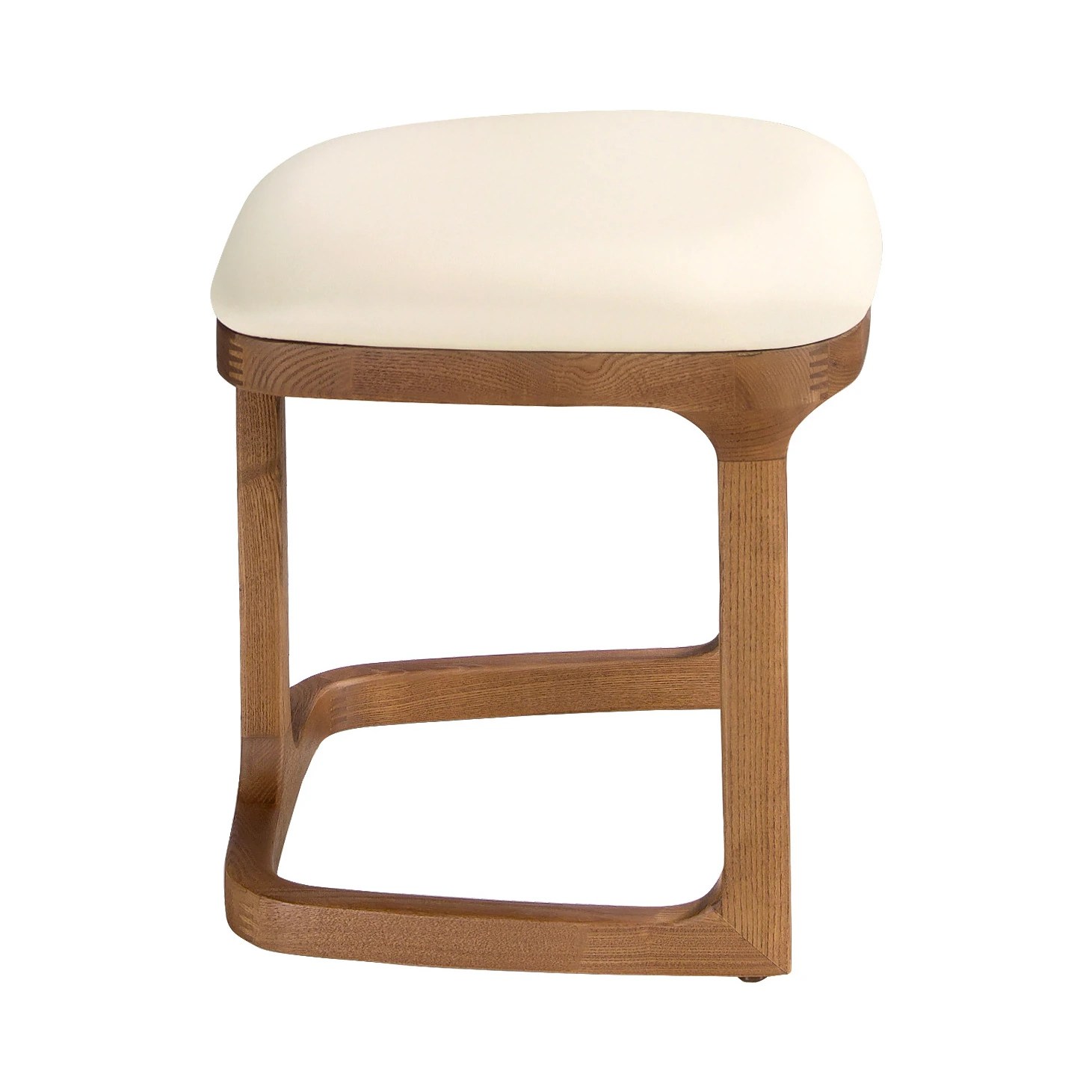 Banquette en similicuir couleur sable
