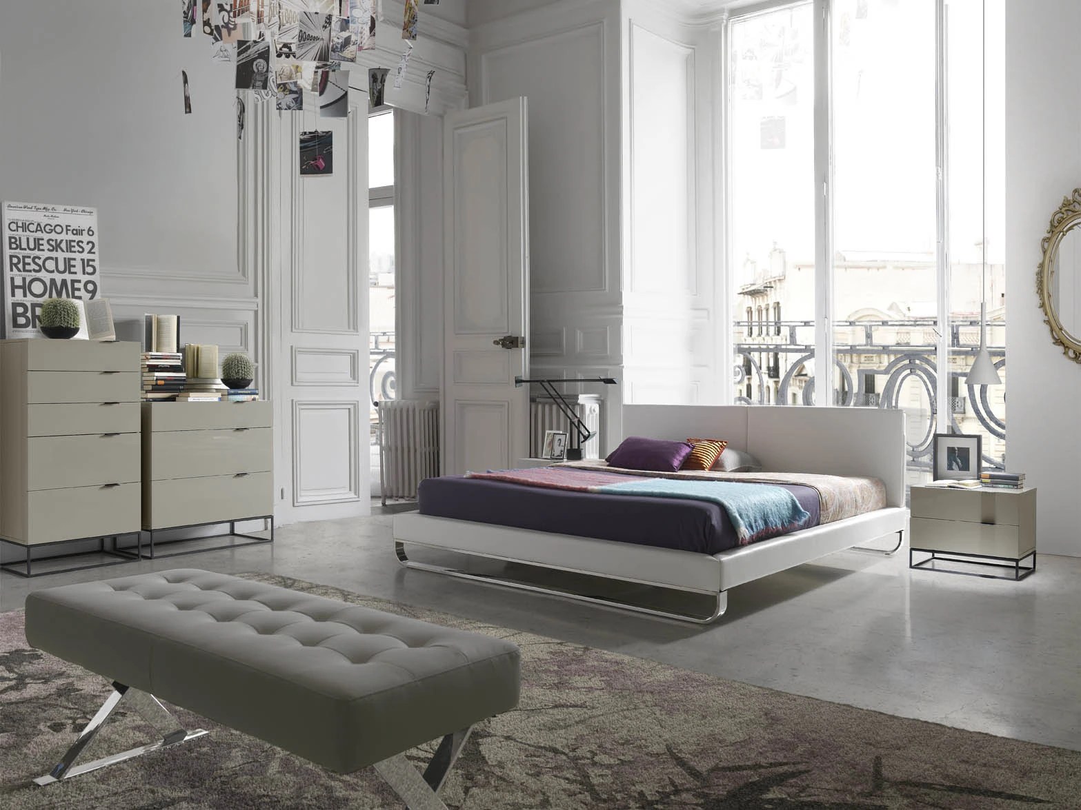 Chiffonnier bois gris et acier noir
