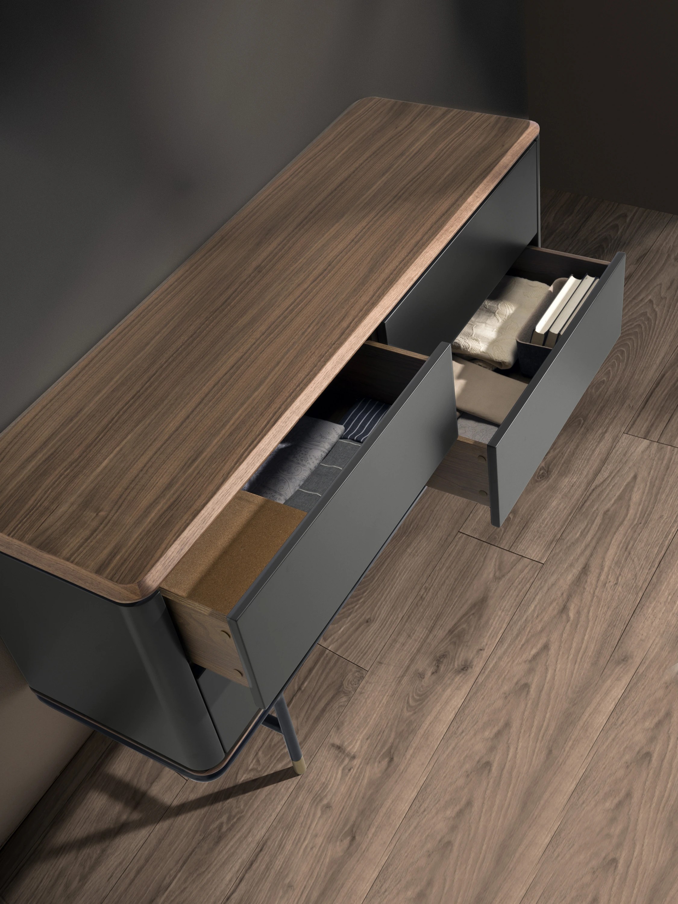 Commode en bois gris foncé mat, acier noir et plateau en noyer