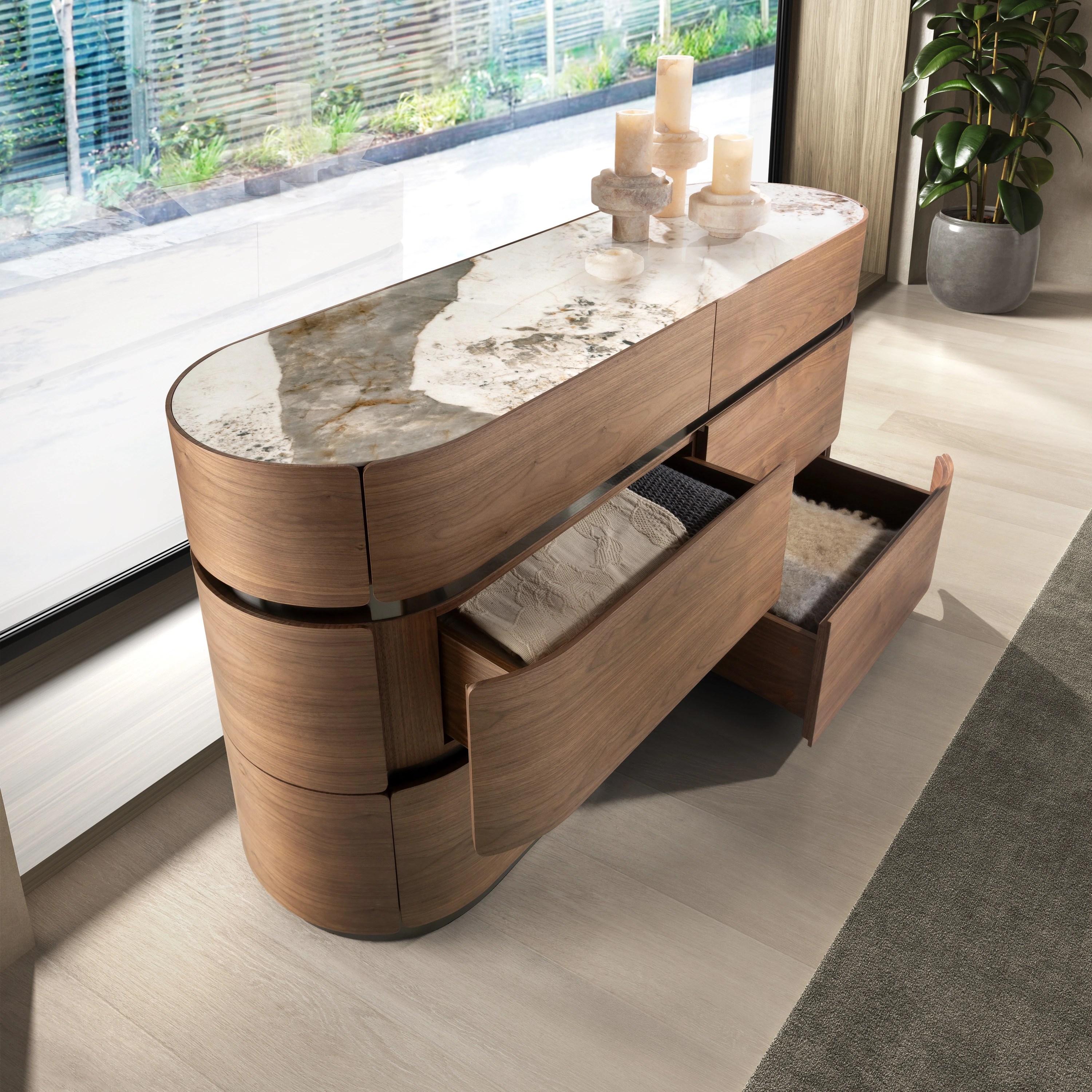 Commode en noyer, base en acier foncé et plateau en marbre céramique