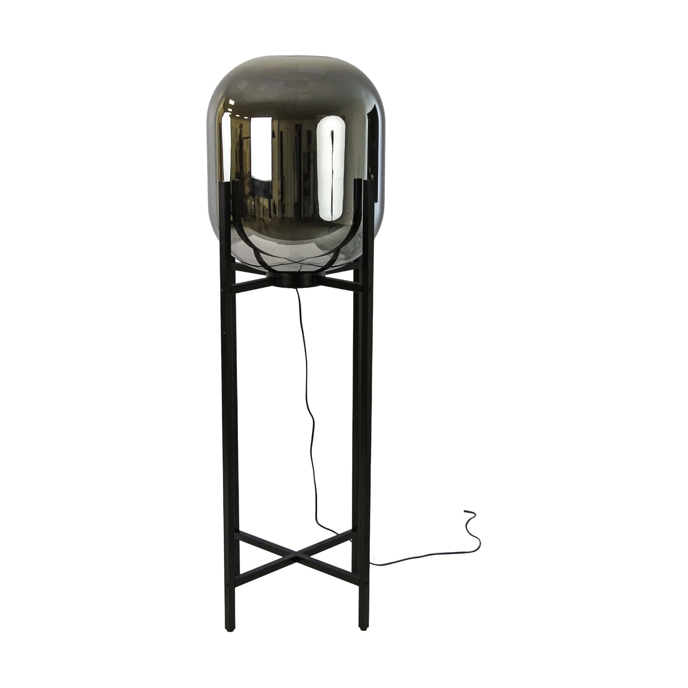 Lampadaire en verre effet miroir fumé gris et acier noir