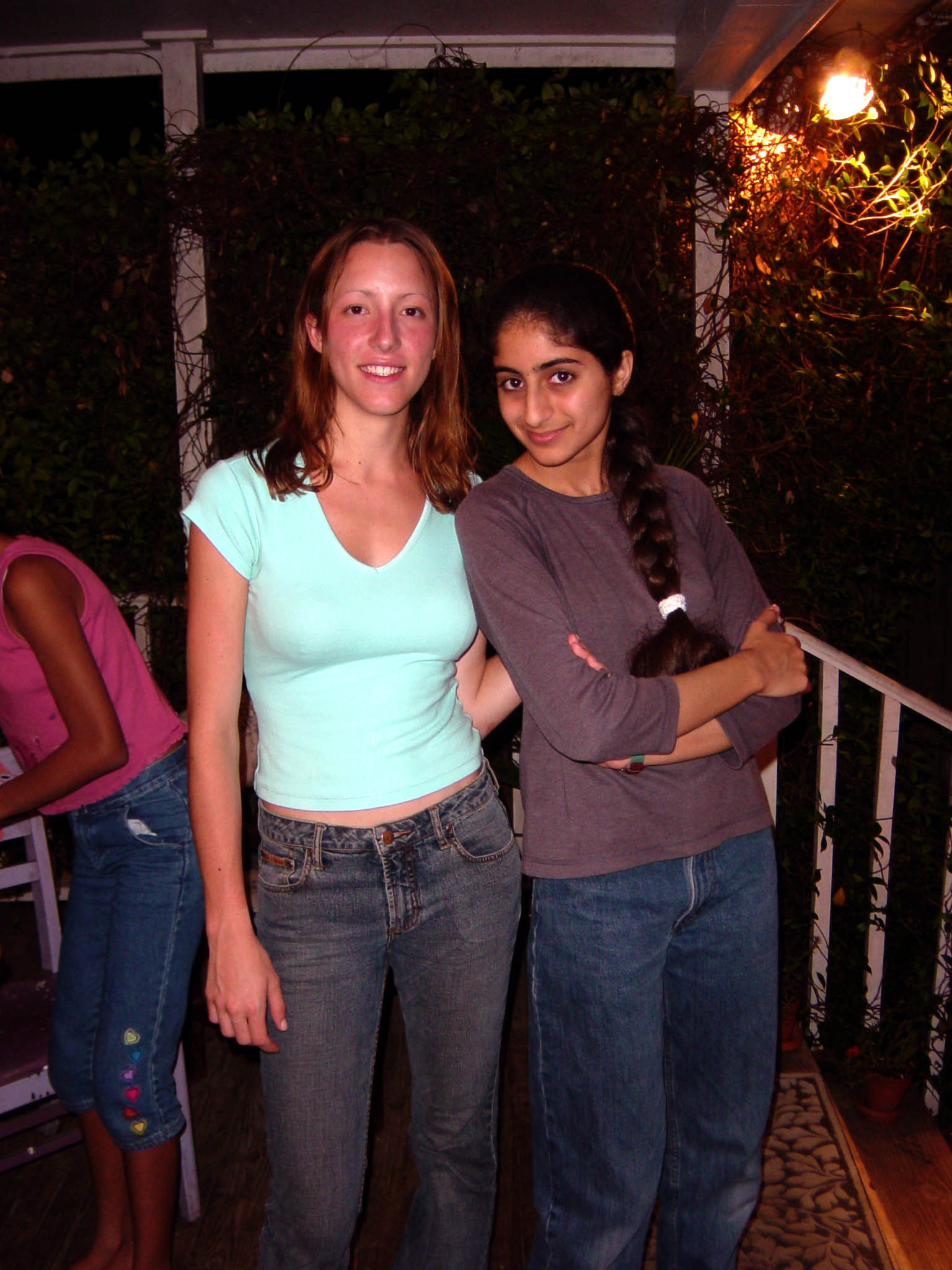 Iram Siddik, Emmanuelle Pease