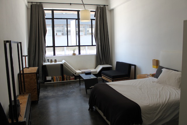 You also get a s. Trendy Studio Apartment in Maboneng â The Maboneng Precinct