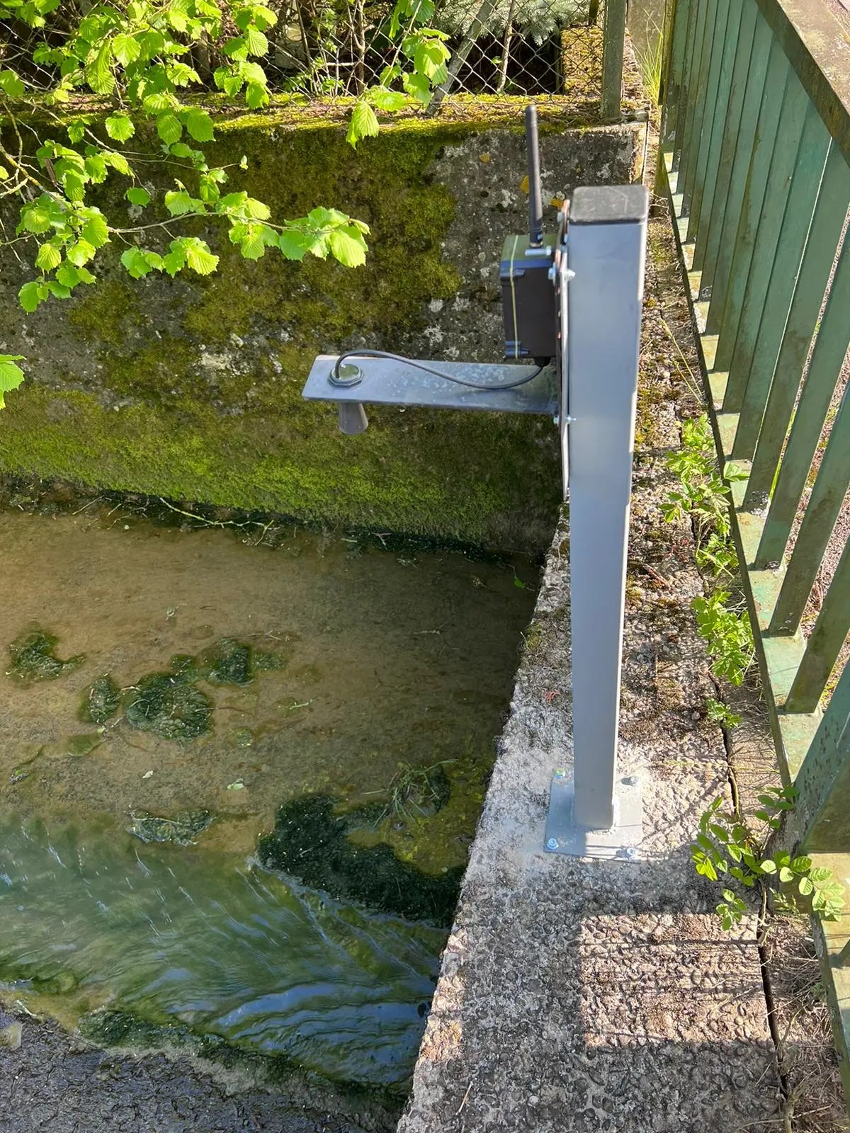 Installing a Water Sensor IoT