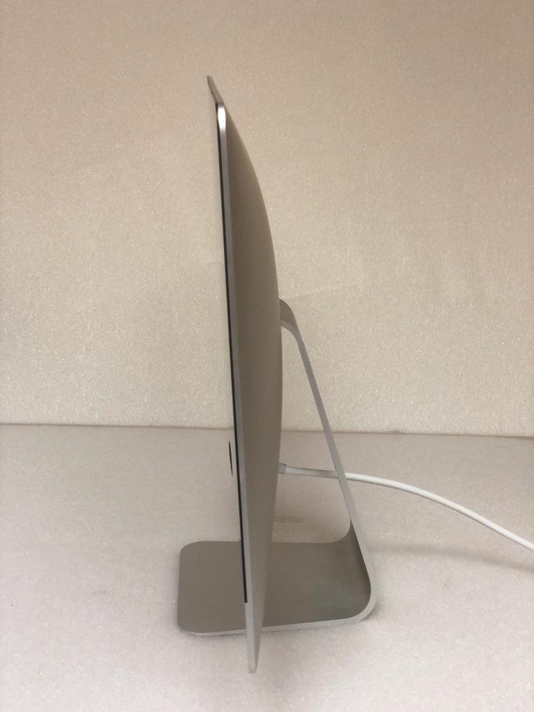 Refurbished Apple iMac A1418 21.5 Inch Quad-Core i7 3.1 GHz (2012