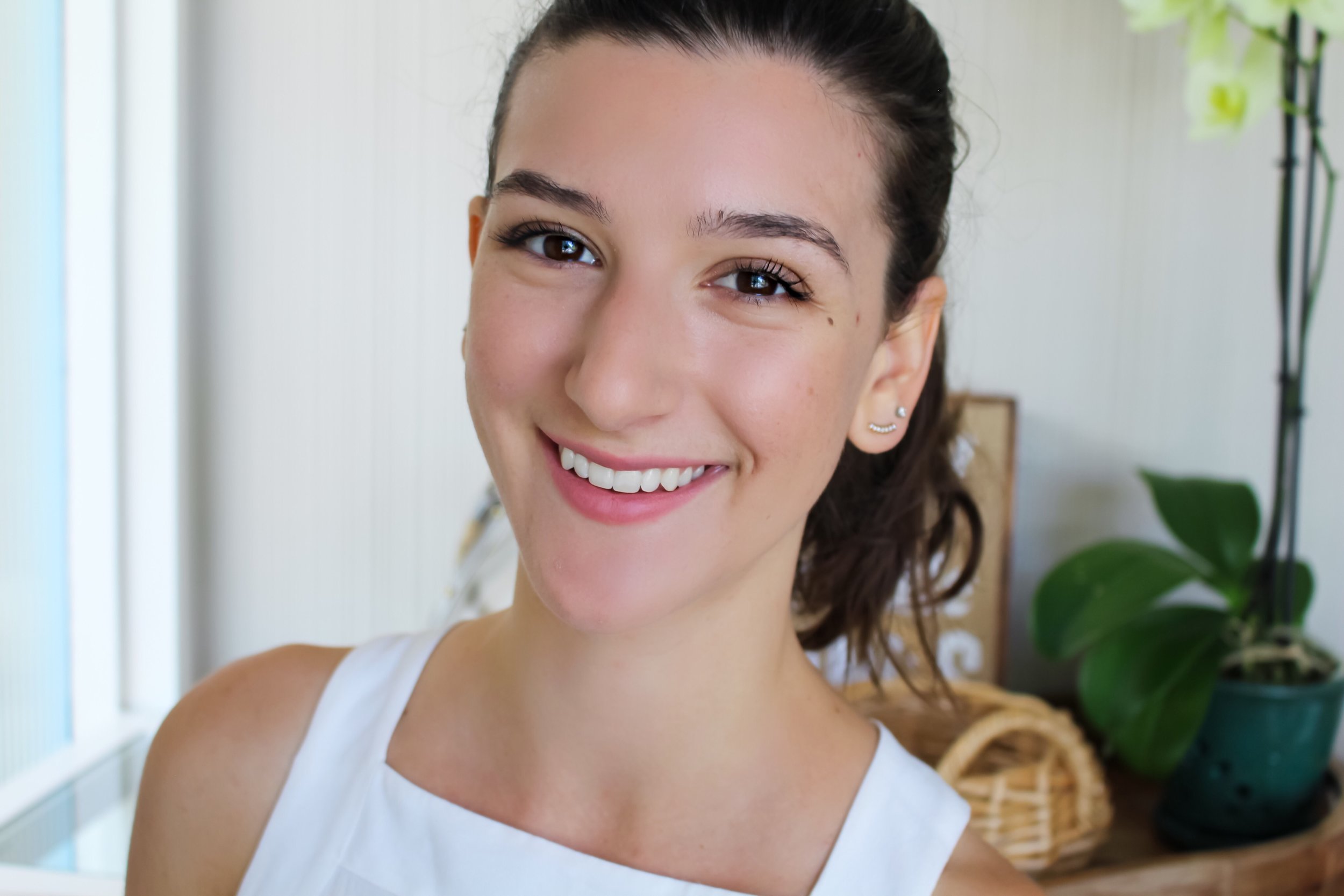 The Silver Lining | Cosmetics By Caroline