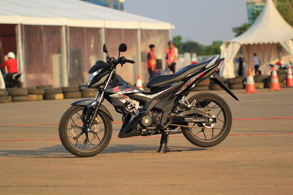 Honda Sonic 150 R Effect : Satria F 150 Jadi 17 Jutaan 