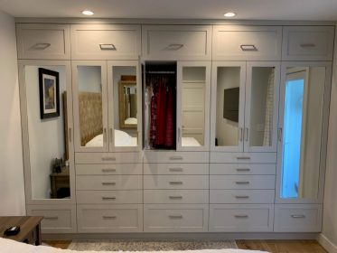 closet wardrobe modern farmhouse 10