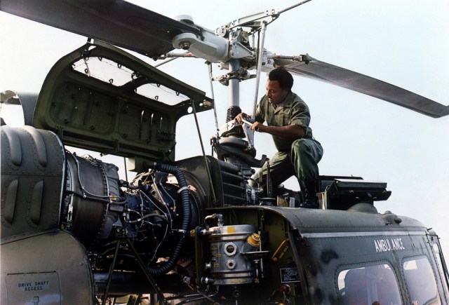 Helicopter components Helicopter components
