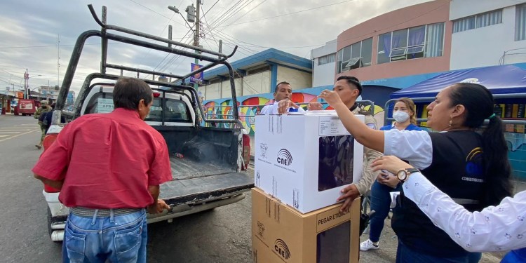 18 personas con discapacidad sufragan este viernes