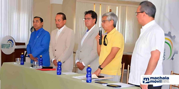 Gustavo Febres Cordero fue electo presidente de la Cámara de Industrias
