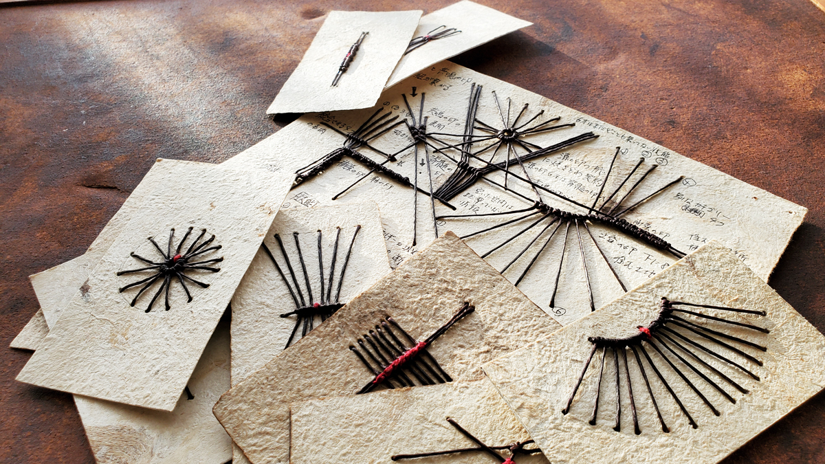 マクラメ編みを読む