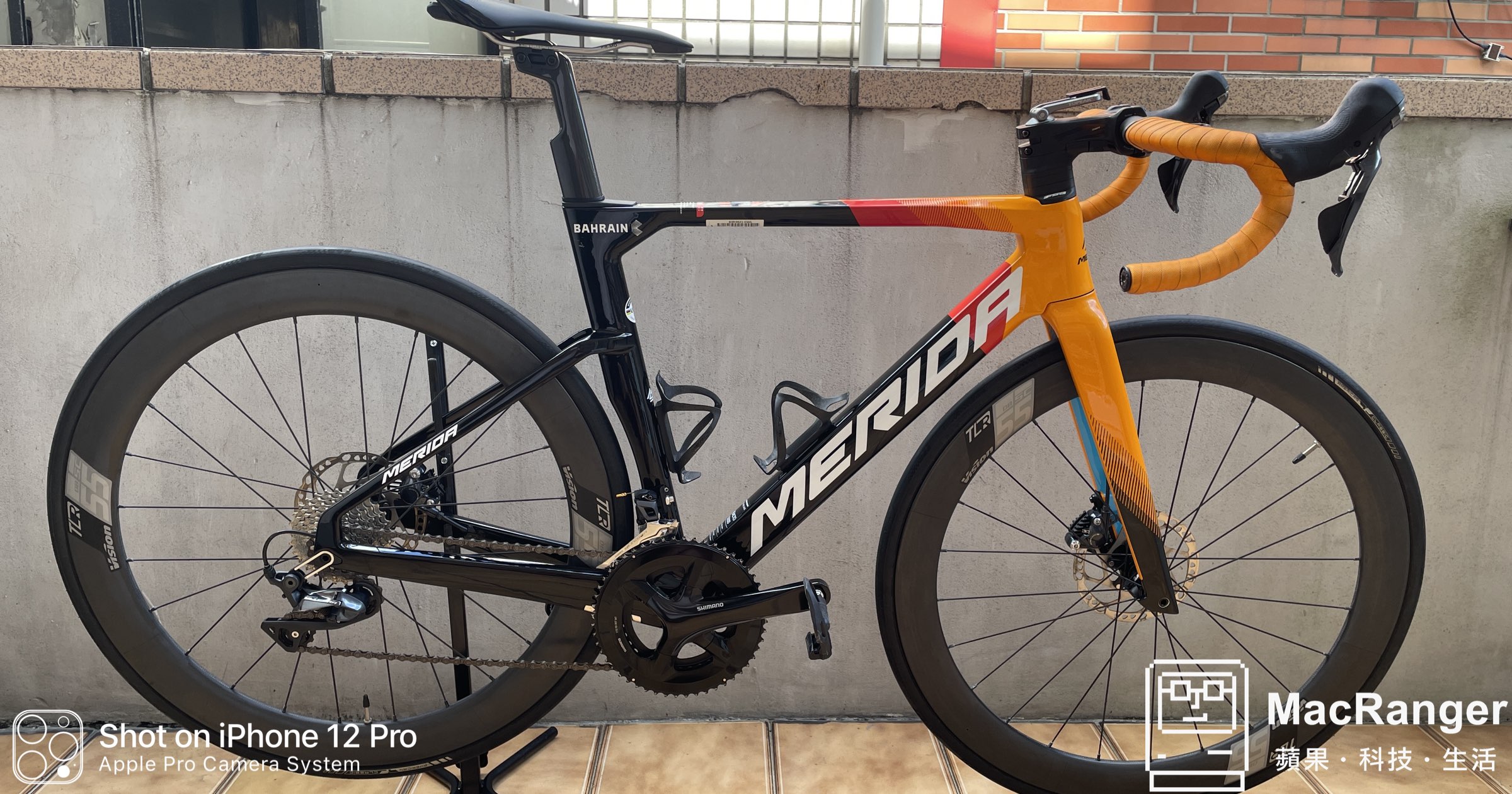 Muc-Off 洗車新體驗！粉紅泡泡加傳動系統清潔劑完勝