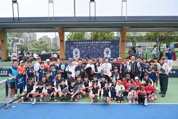 台中市長盃匹克球賽熱血開打 玖壹壹洋蔥健志助陣吸引400選手