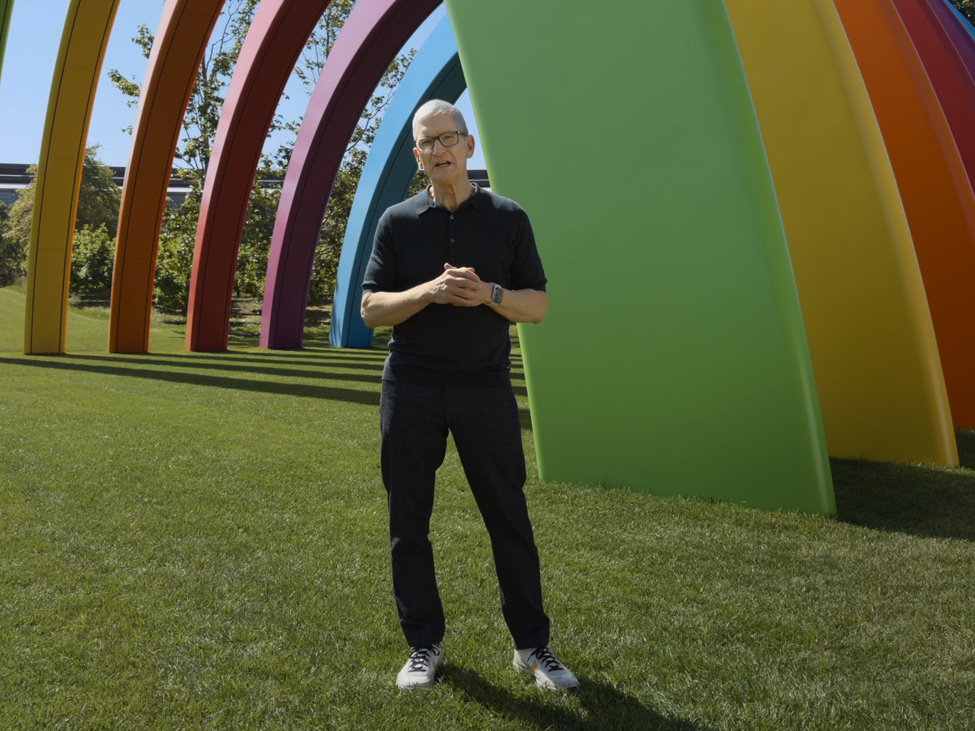Tim Cook: Prishöjningar är “oundvikliga” för Apple