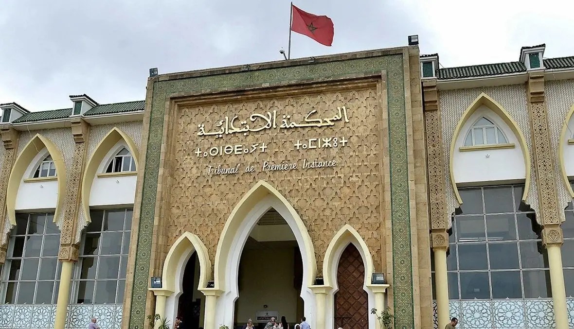 إيقاف 7 أشخاص ومتابعة 4 في حالة اعتقال إثر تجمهر غير مصرح به إيقاف 7 أشخاص ومتابعة 4 في حالة اعتقال إثر تجمهر غير مصرح به