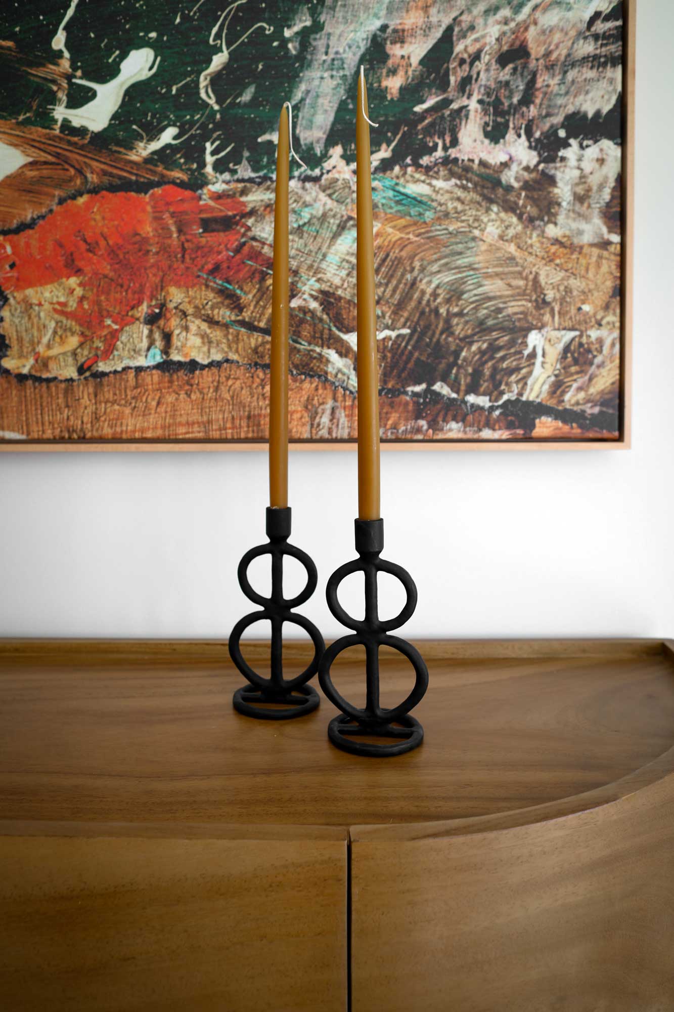 A Bold Dining Room Design in Virginia Beach by Interior Designer Patchi Cancado