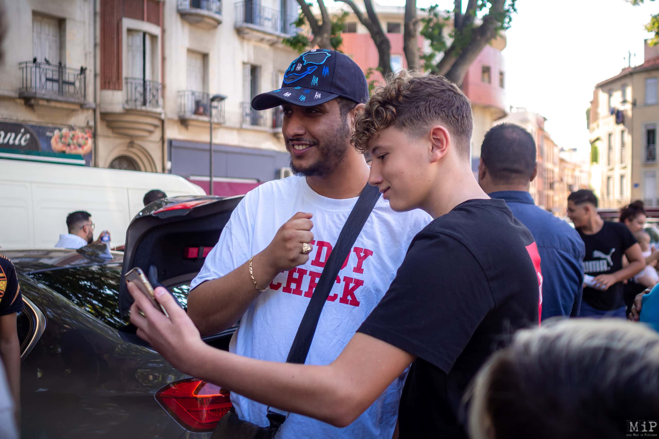 Combien Gagne Nasdas Par Mois Mais qui est Nasdas, le Snapchateur de Saint-Jacques numéro 1 en France ?