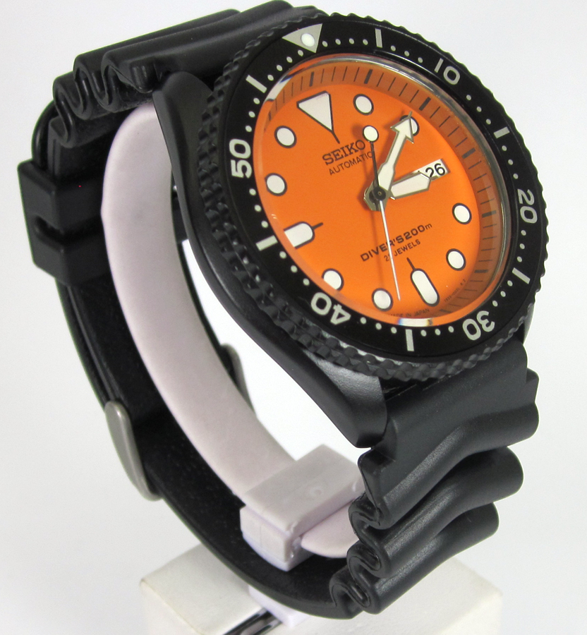 セイコー クォーツ 腕時計 ブラック/オレンジ Pre-sale skx007 7s26 Orange Dial Black Cerakote Seiko Wave Strap