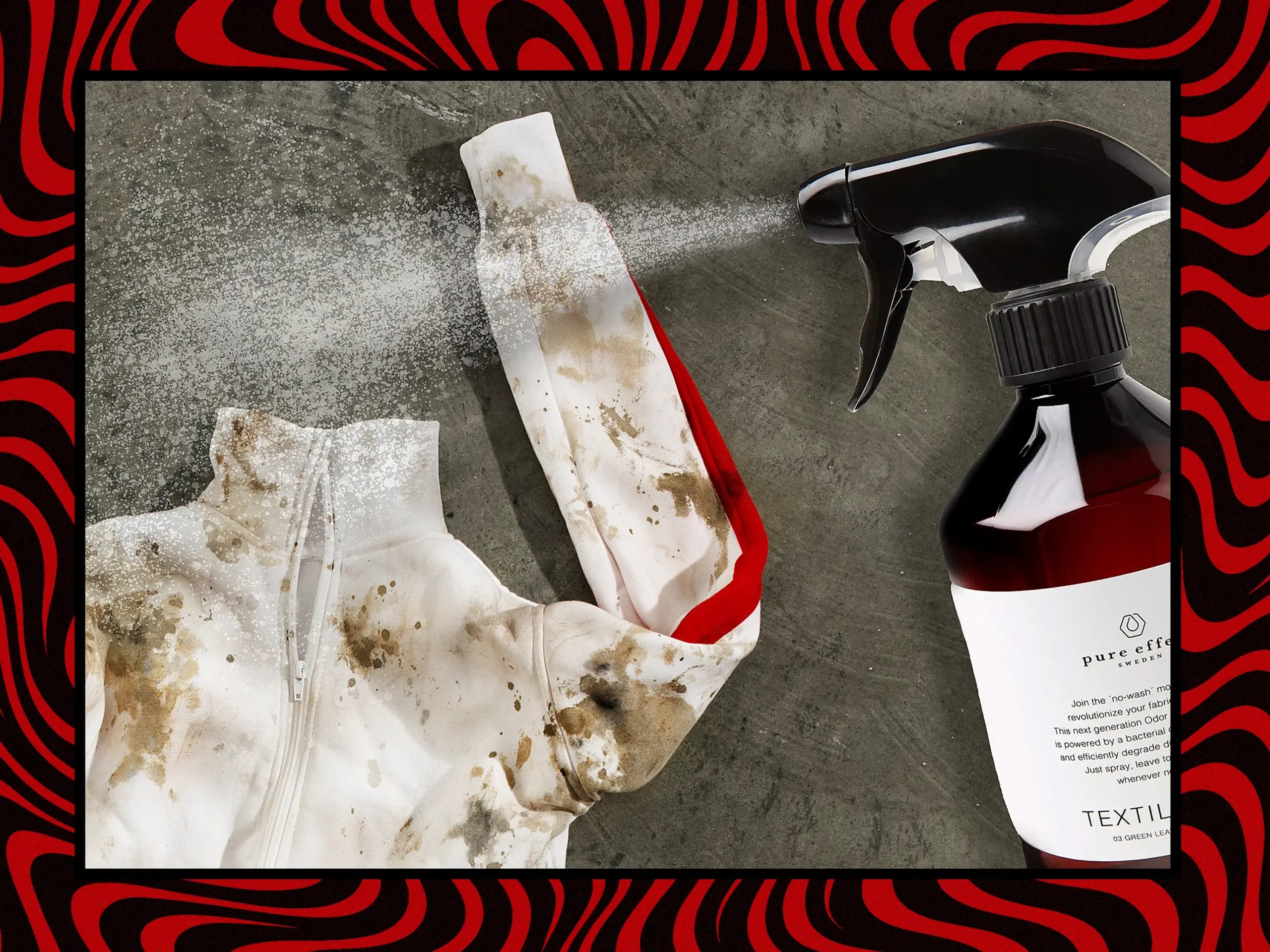 Collage som illustrerar Pure Effects tvättsprej som sprutar på en väldigt smutsig tröja.