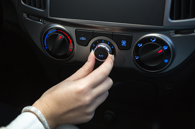The ultimate guide on how to defog windows in your car