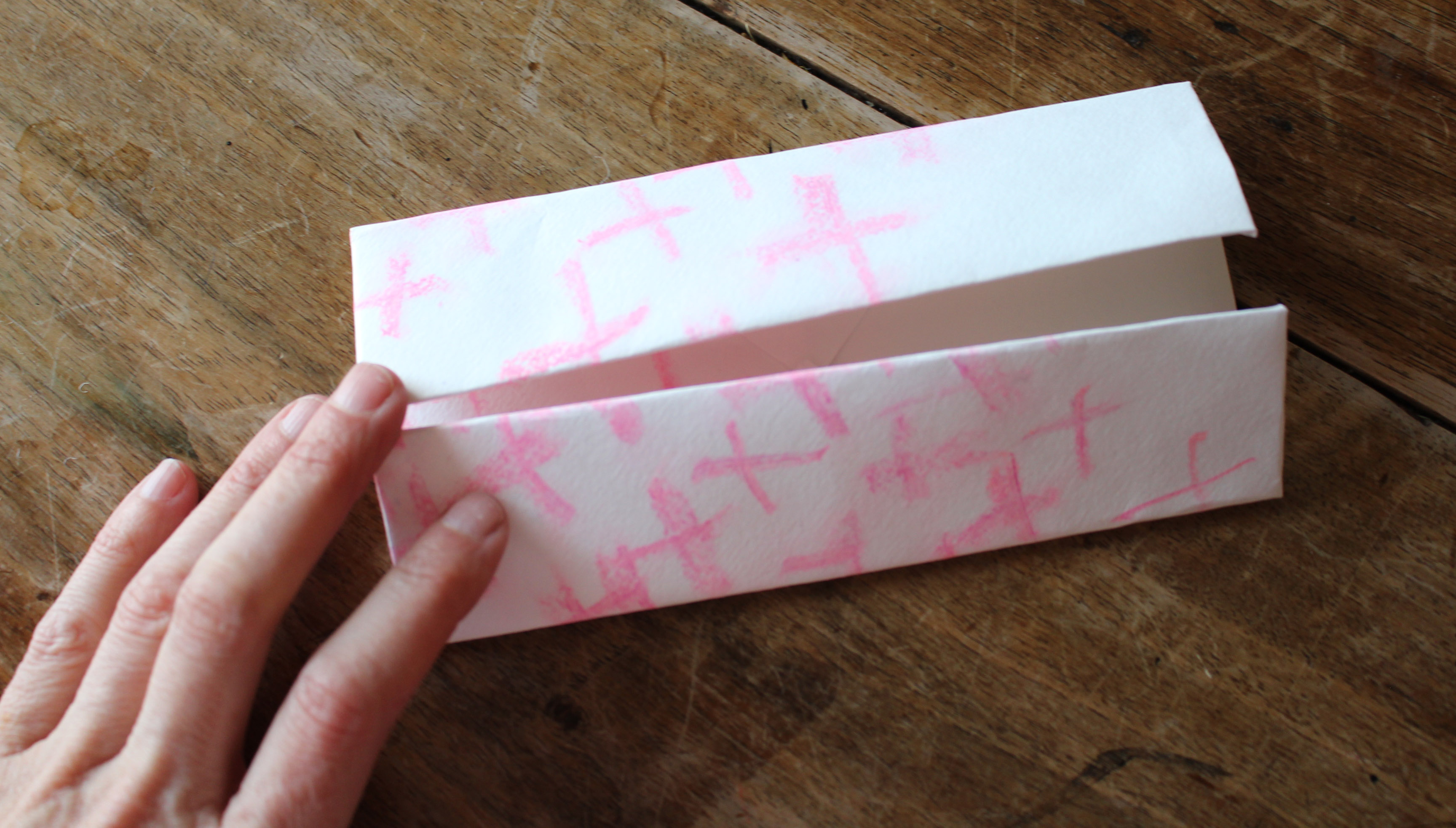 How to make a paper box- origami easy – Magny Tjelta