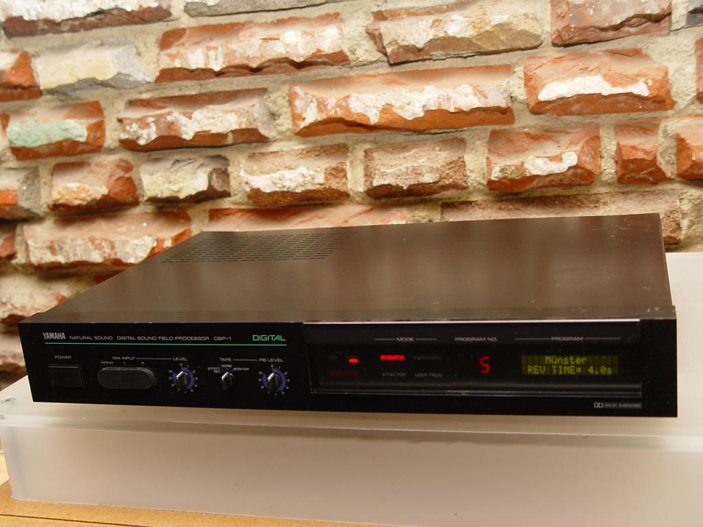 Yamaha DSP-1 | Magnat HiFi MuseuM