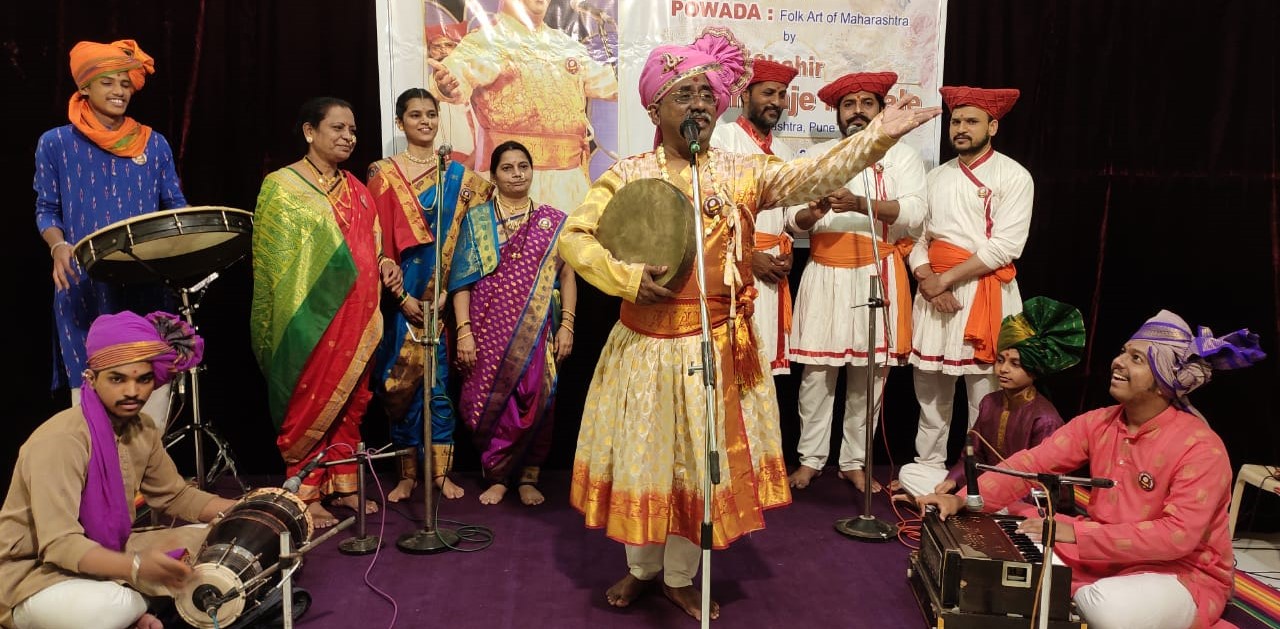 पोवाड्यातून सांगितली शिवरायांची महती Maharashtra Lokmanch