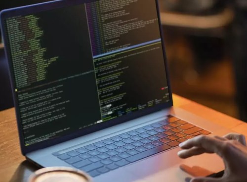 contoh program tuple pada python