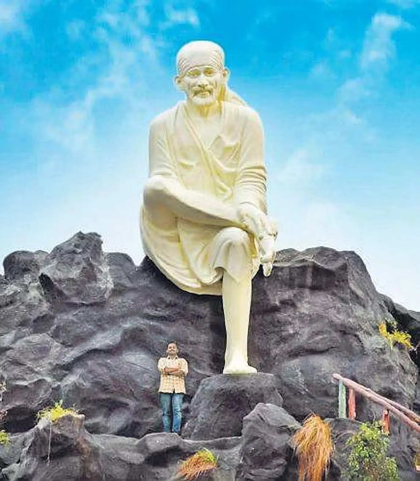 largest shirdi sai baba statue in india