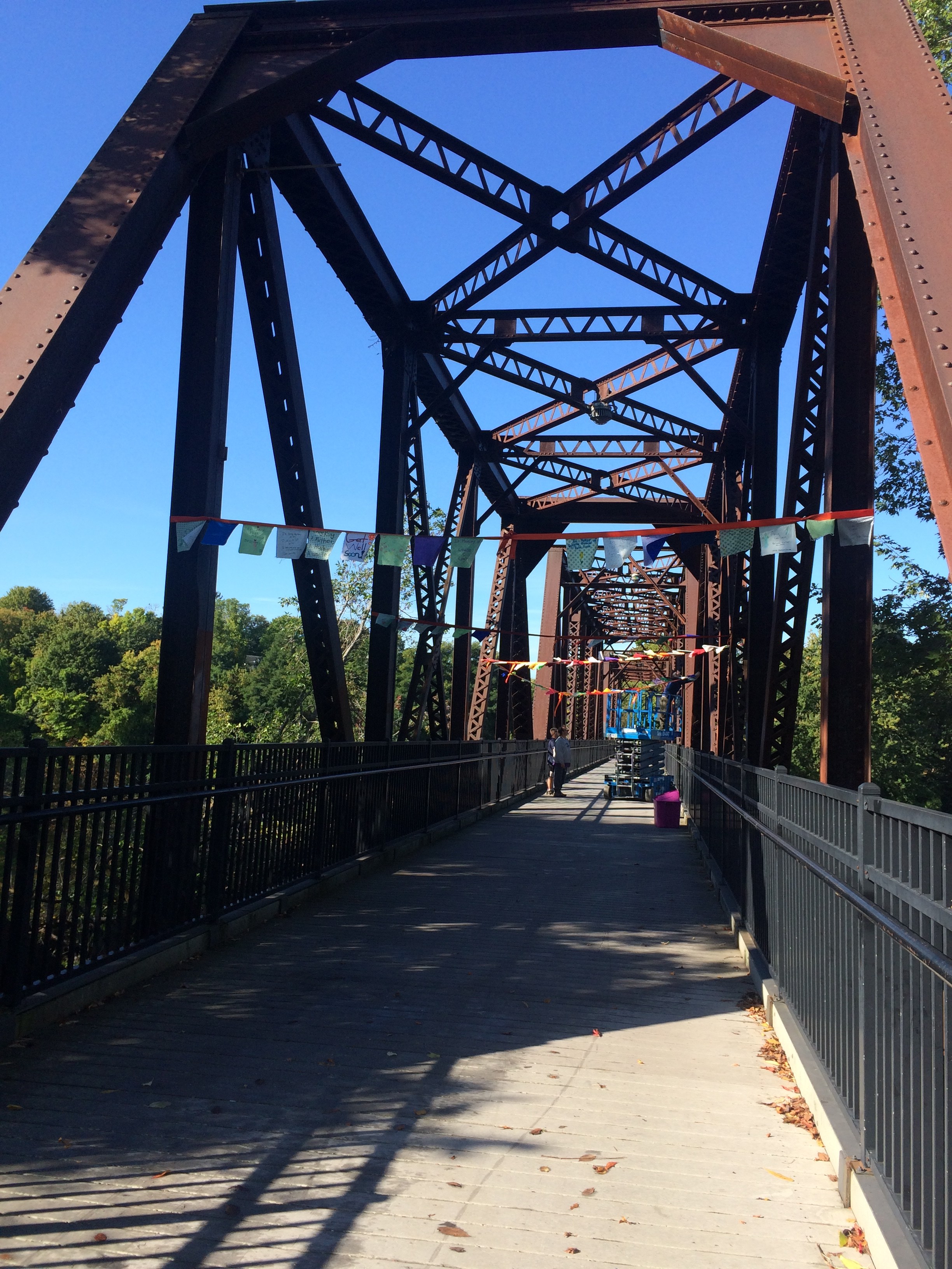 D11CDB1B-573A-40D0-93CC-2EDBA47A6695