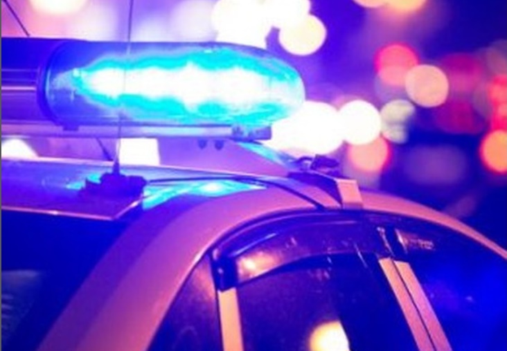 VW-Transporter als Raser mit 140 km/h statt erlaubter 80 km/h war nicht versichert, dafür hatte der Fahrer eine Machete an Bord