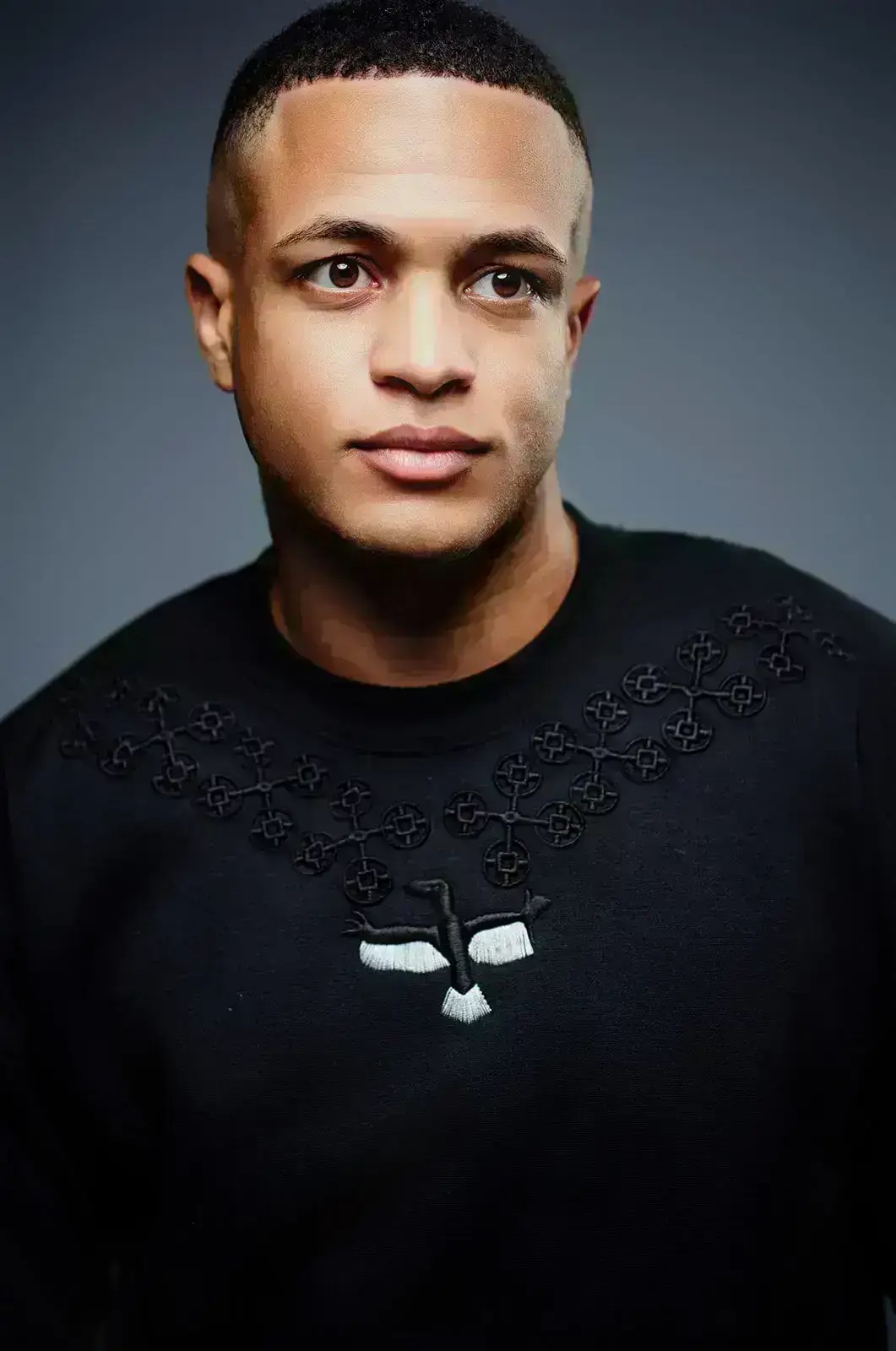 BLACK MAISON RYON PICTOGRAPH & TILE EMBROIDERED SWEATSHIRT - Image 3