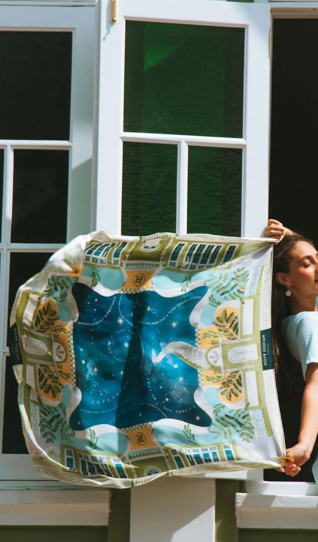 VENERANDA CELESTIAL SILK SCARF - Image 7