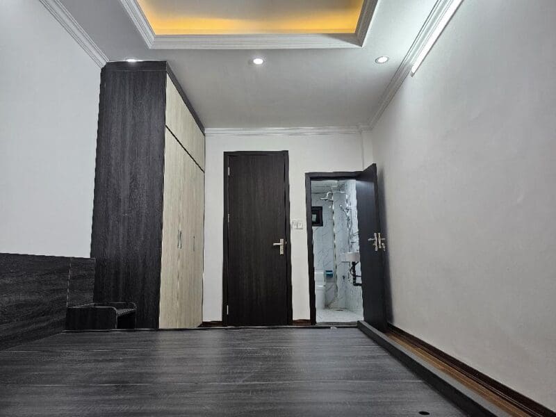 Nhà 5 tầng khu Tương Mai 35m sang tên 4.8 tỷ