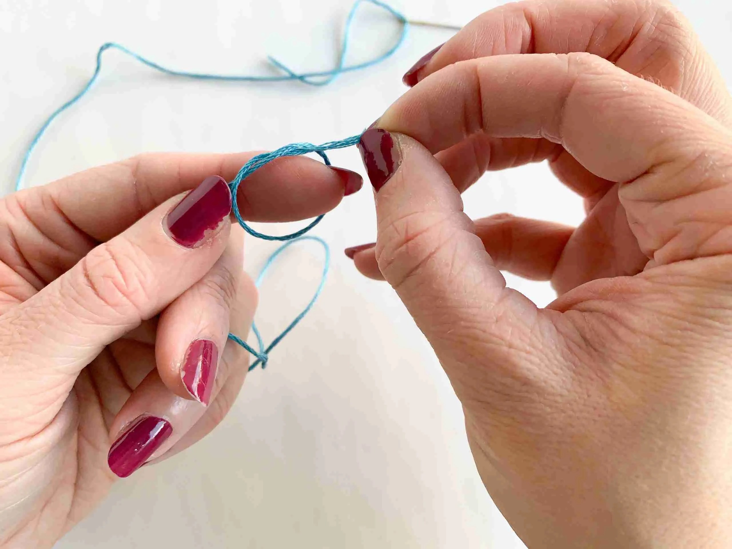 how to thread a needle