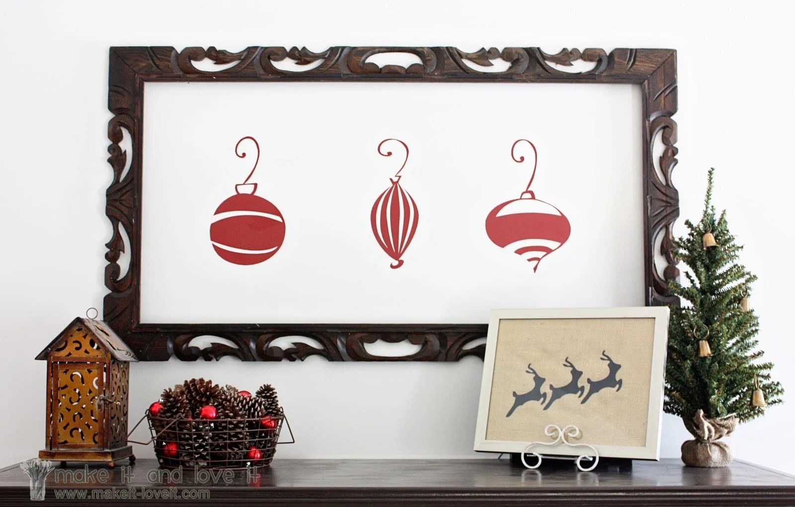 Simple christmas decor