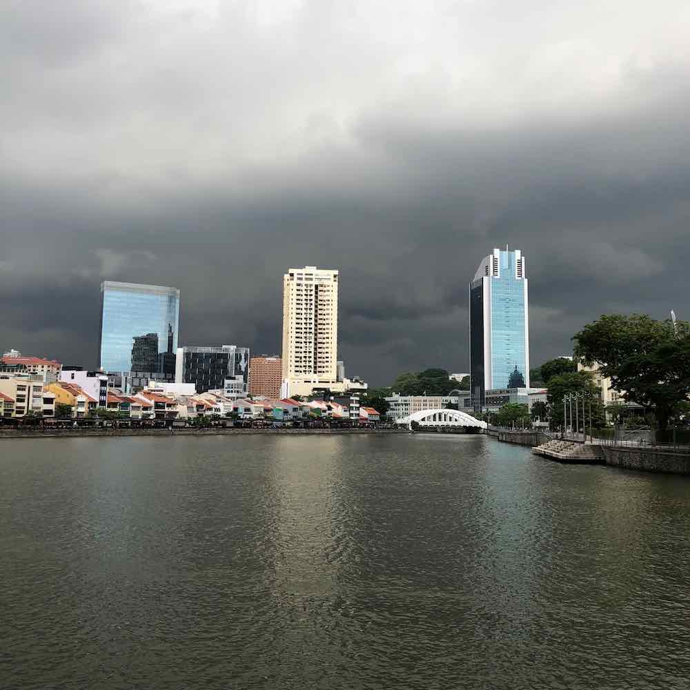 Orage imminent, couleurs incroyables - Singapour