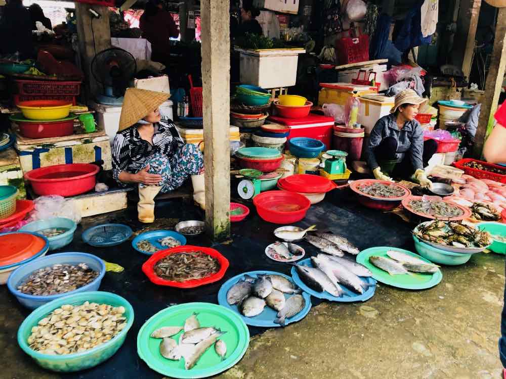 Poissons frais - Marché de Hoi An - Vietnam