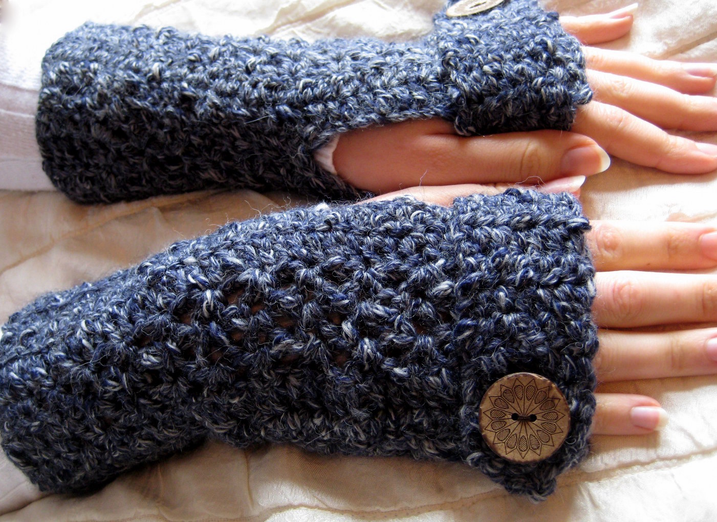 fingerless-gloves-002.jpg?fit=