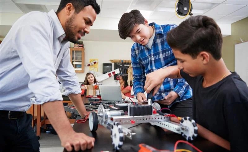 Eco Equilibrium Robotics Challenge Unites Youth for Biodiversity