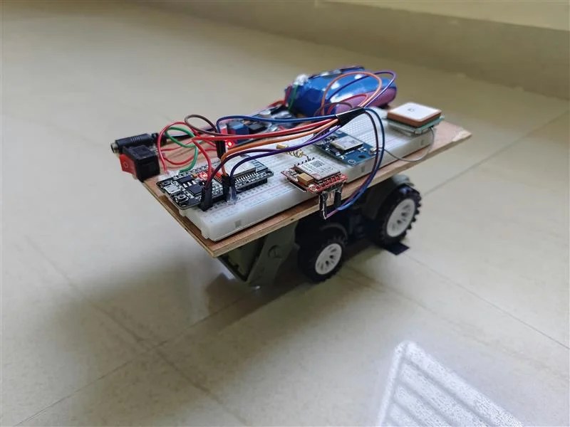 Robotics Lab on Wheels: Taking Coding and STEM to India’s Underserved Schools