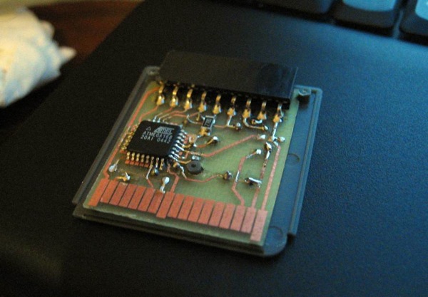 ds brut – open hardware prototyping platform for the Nintendo DS