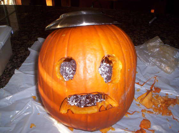 DIY: Solar Powered Jack-o-Lantern
