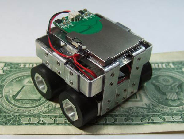 The AVRkitCar from Phenostream
