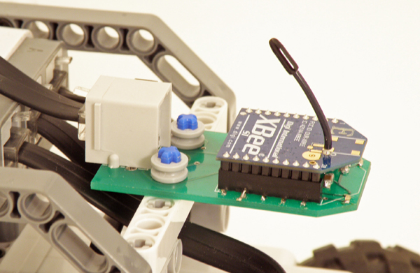 Wireless Mesh Networking for LEGO Mindstorms