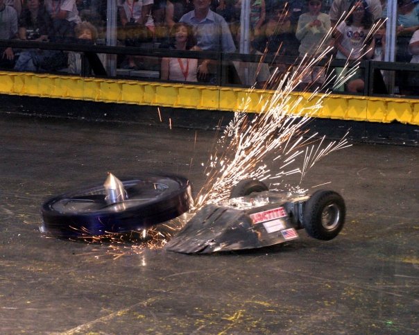 BattleBots Is Back, But Fighting Robots Never Went Away