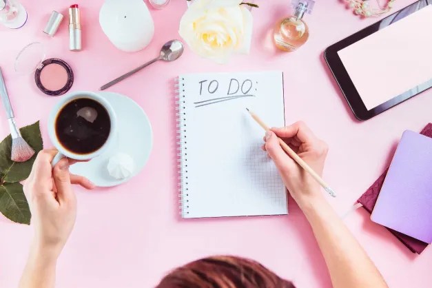 focus on just 3 priorities each day as a sahm