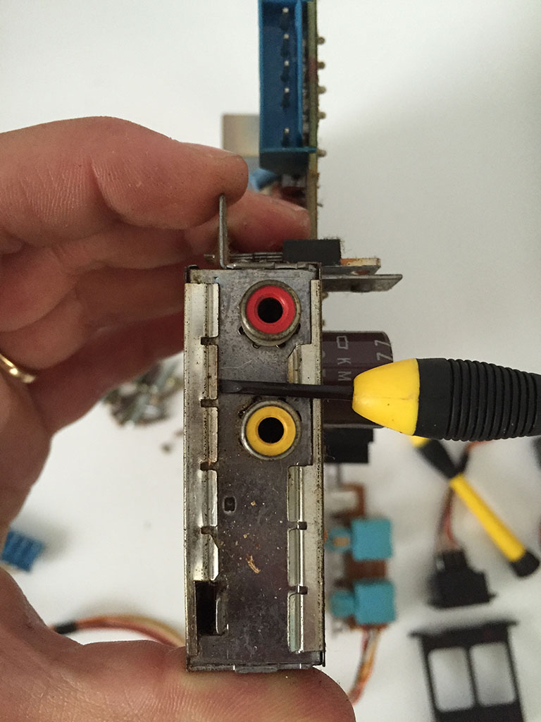 This is the Radio Frequency Modulator (RFM) box, it is the part of the circuit board that takes information from the Picture processing Unit (PPU) & turns it into Audio